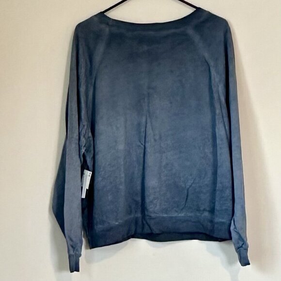 NWT Treasure & Bond Mineral Wash Navy Crewneck Sweater - Size: Large - Picture 6 of 6